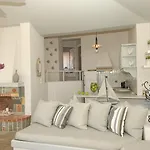 Villa Calypso & *