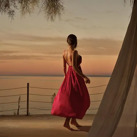 Villa Calypso &