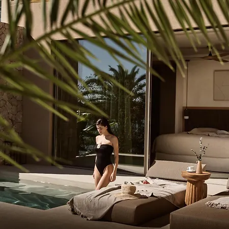 Villa Calypso &