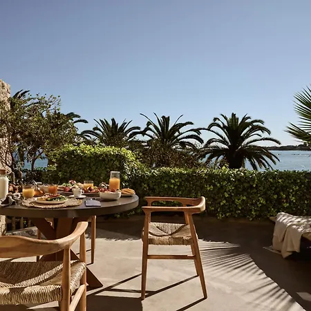 Calypso Villa