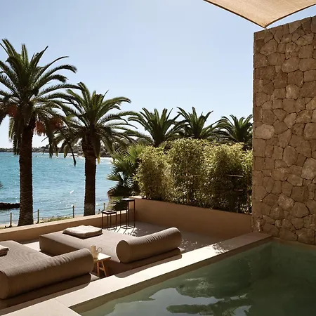 Villa Calypso & *
