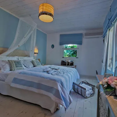 Calypso Villa *