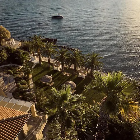 Villa Calypso & Ammoudi