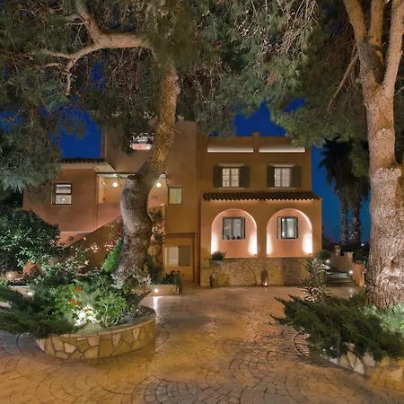 Calypso & Villa Ammoudi