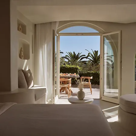 Villa Calypso & Amoudi