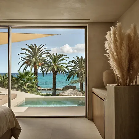 Villa Calypso &